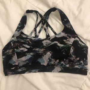 Lululemon Sports Bra- Like new! Size 10